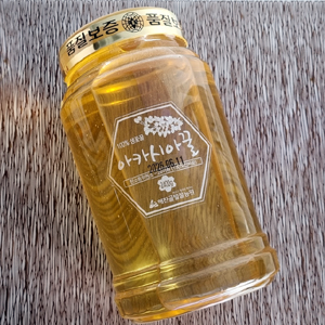 아카시아꿀 2.4kg (100%숙성생꿀) 25년 햇꿀